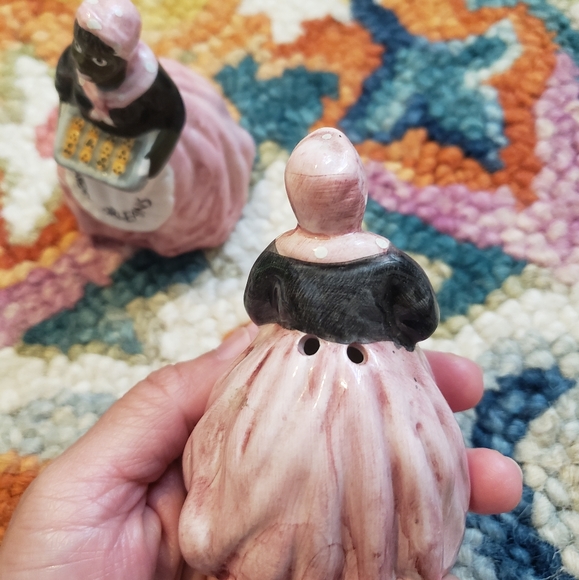 Pair of vintage New Orleans Peppershakers - Picture 6 of 6